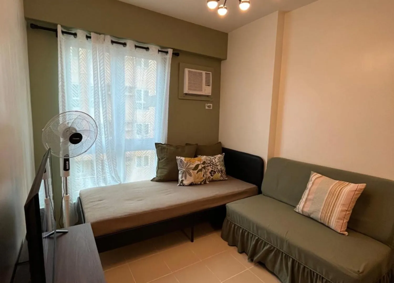 The Rochester, Bridgeview Tower - 1Br Apartment Manila